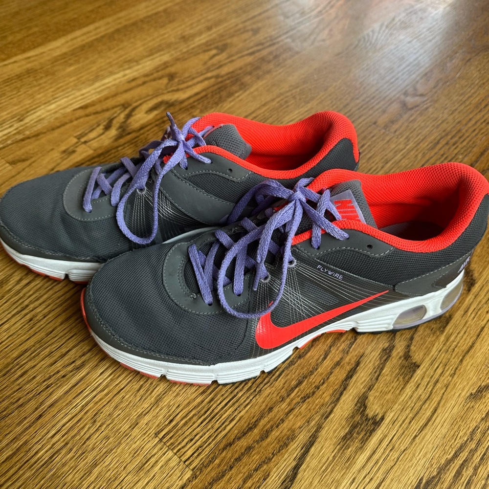 Nike Gray and Red Sneakers with Black Accents
